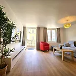 Appartamento Magnifique T2-chez François Et Kamila - Centre Historique- Parking Privé 50m De L'appartement- Balcon Avec Vue