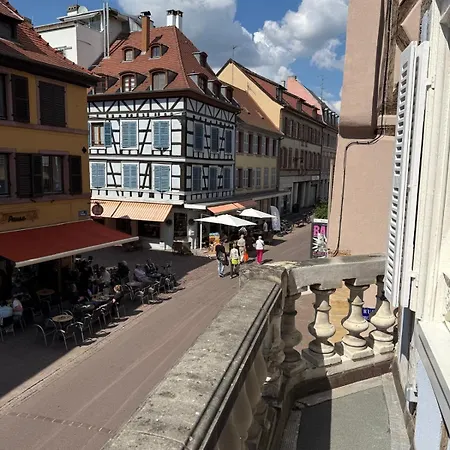 Magnifique T2-chez François Et Kamila - Centre Historique- Parking Privé 50m De L'appartement- Balcon Avec Vue